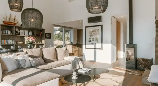 Коттедж Stylish Holiday Home Close to the Beach