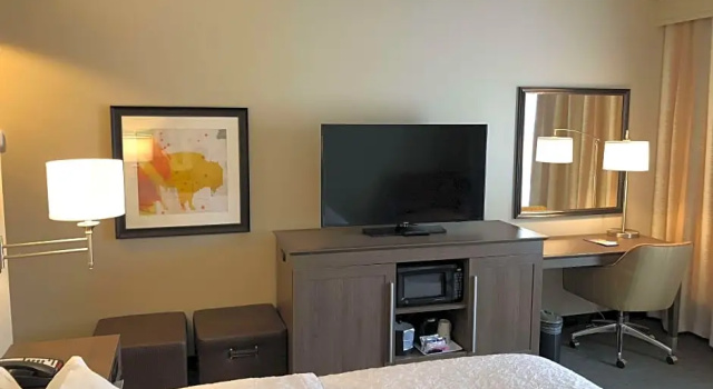 Студия Hampton Inn & Suites Ponca City