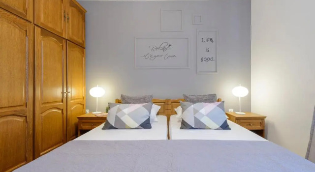 Апартаменты Doris&Iris apartment