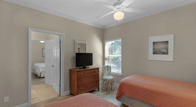 Gulf Front in Seagrove - Amazing Views - Easy Beach Access, Pool