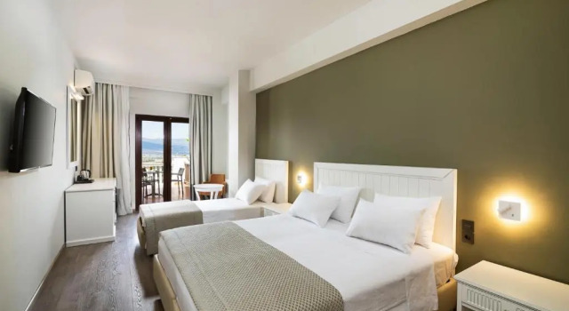 Трёхместный номер Standard Heaven Hotel