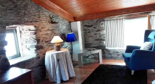House With 2 Bedrooms in Peso da Régua, With Wonderful Mountain View,