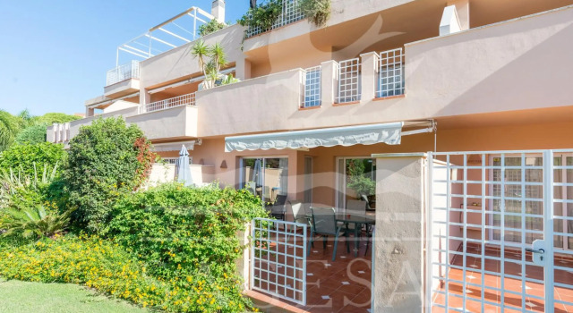 Jardines de Santa Maria Golf, Забронировать Апартаменты/квартира Марбелья Коста-дель-Соль, рядом с Теннисный и спортивный клуб Don Carlos