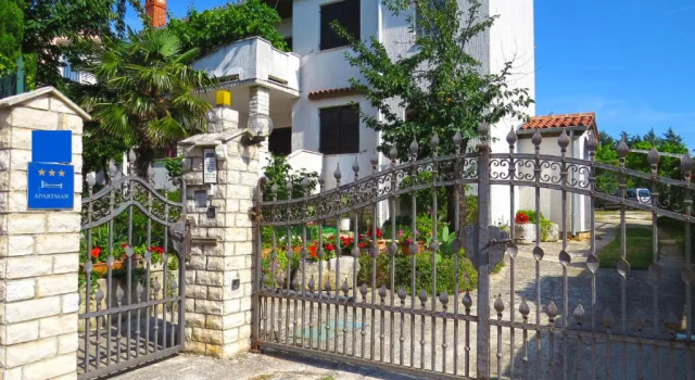 Апартаменты Apartments Milica 961