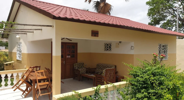 Luksusowy bungalow Kunta Kinteh Beach Complex