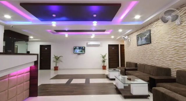 Hotel Shree Gopal Residency, Rezerwuj Hotel Sātej Gujarat