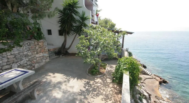 Apartments Larisa, Prenota Appartamento Gdinj 