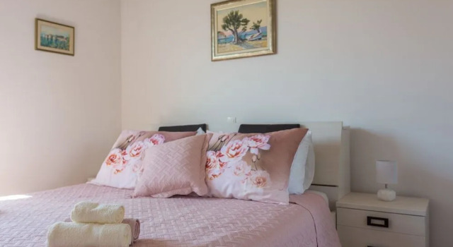 Ellu Apartments, Забронировать Апартаменты/квартира Апартаменты Региона Дубровника, Апартаменты/квартира