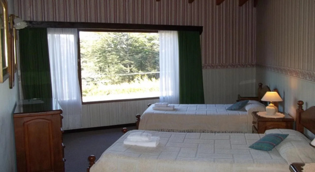 Hosteria El Condado, Забронировать Отель Отели Lago Gutierrez 3 звезды, 3*
