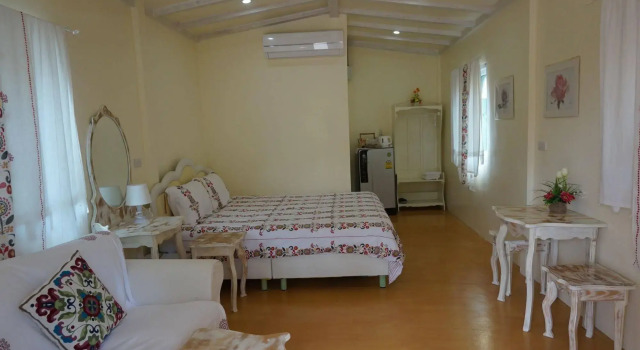 Baan Suan Noi Resort, Rezervasyon Tatil Köyü  
