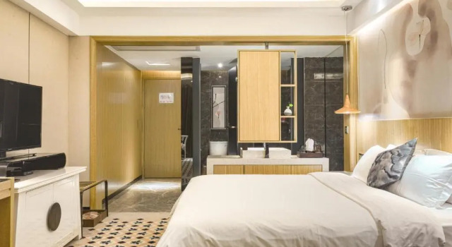 Двухместный номер Deluxe Paco Hotel Tianpingjia Metro Guangzhou