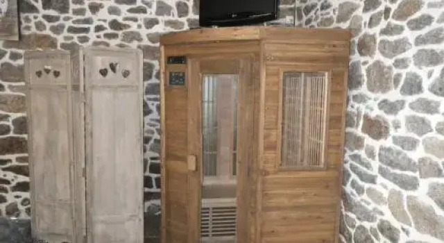 Chambres d'hôtes à la Ferme de la Rochelle, Rezerwuj Hotel  