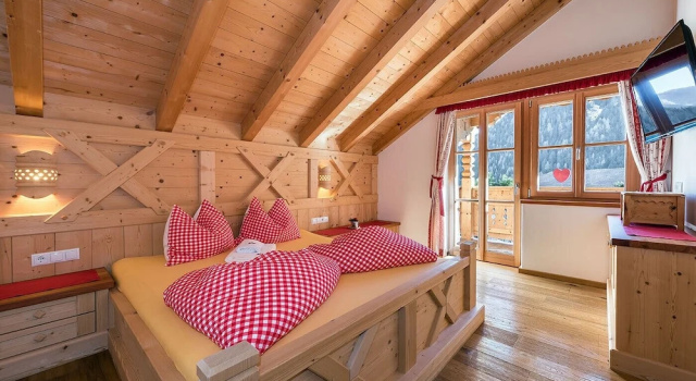 Полулюкс Chalets Almdorf Haidenberg