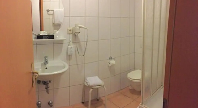 Номер Economy Hotel Kasserolle