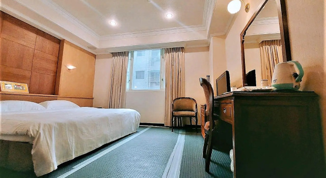 Номер Standard с видом на улицу Champion Hotel