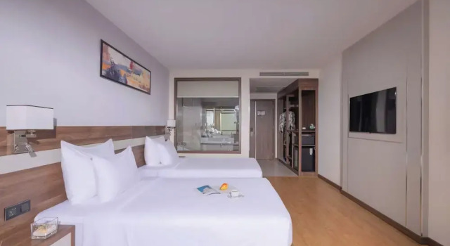Двухместный номер Superior с видом на город PANAMA Nha Trang Hotel