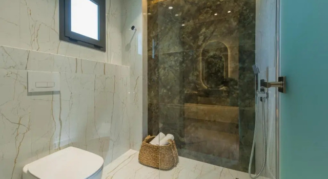 Полулюкс с видом на сад Isola Apartments Junior Suites