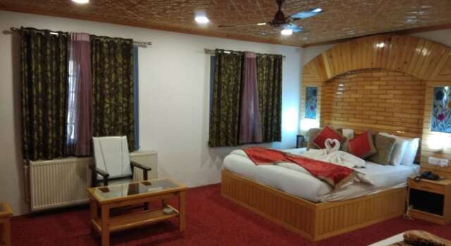 Royal Comfort Regency