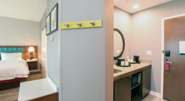 Люкс Hampton Inn & Suites Cincinnati Liberty Township
