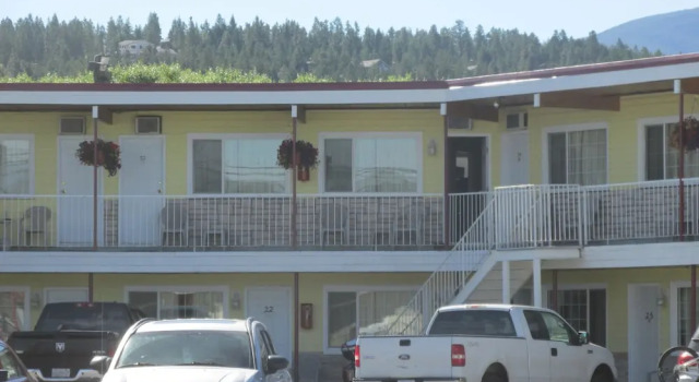 Travellers Motel