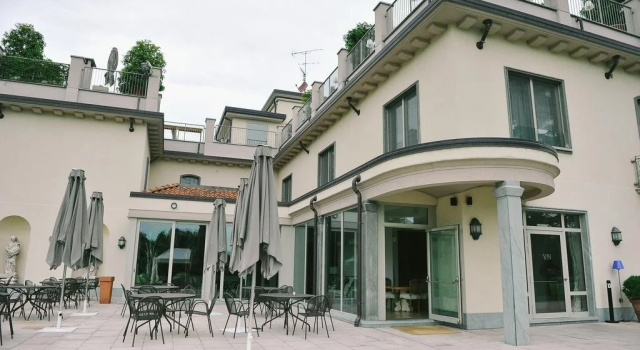 Villa Necchi alla Portalupa, Prenota Villa Hotel a Gambolo con colazione, Colazione