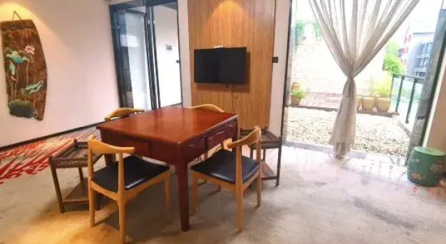 Люкс с красивым видом из окна Escape Life Hotel