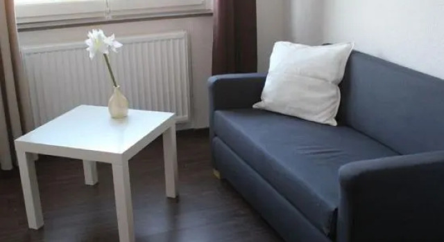 Höbbel Gasthaus, Prenota Hotel Uetze Bassa Sassonia