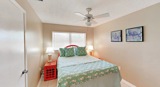 Waterfront 3br W/ Private Dock 3 Bedroom Duplex