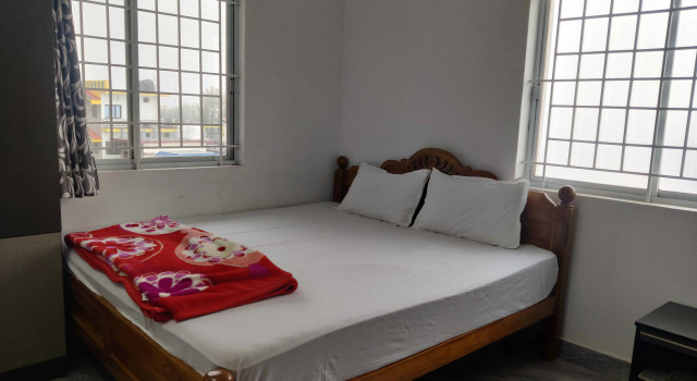 Guru Vela Homestay, Забронировать Отель Кодайканал штат Тамилнад