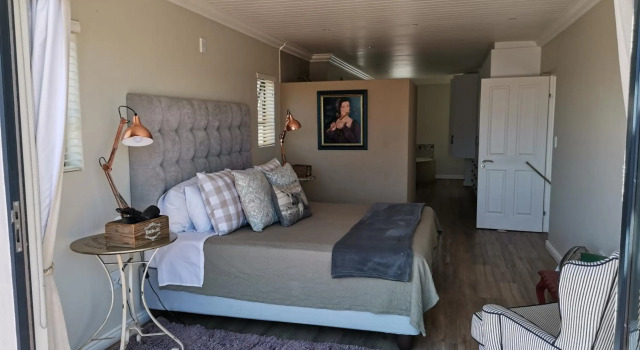Paradise Beach Apartments Langebaan 4 Elara