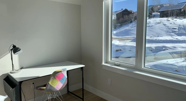 Коттедж 845 Mill Run Court 5 Bedroom Home by RedAwning