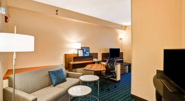 Люкс Fairfield Inn & Suites Christiansburg