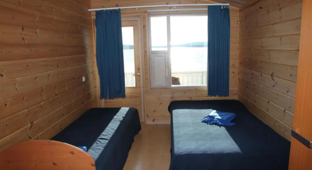 Salmon Holiday Village, Buchen Sie Ferienwohnung Hotels in Lappland mit Parkplatz, Parkplätze