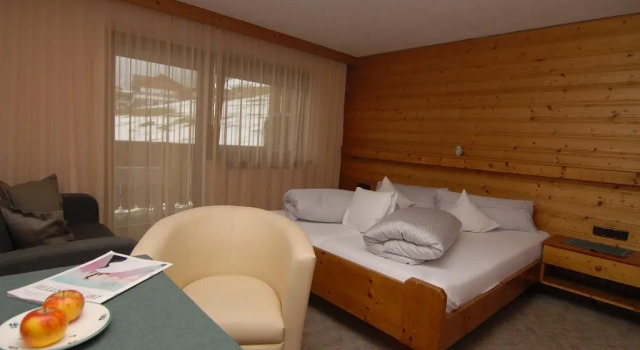 Haus Wiesenblick, Prenota Hotel Hotel a Tirolo con parcheggio, Parcheggio