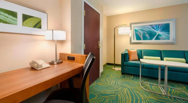 Люкс SpringHill Suites by Marriott Mishawaka-University Area