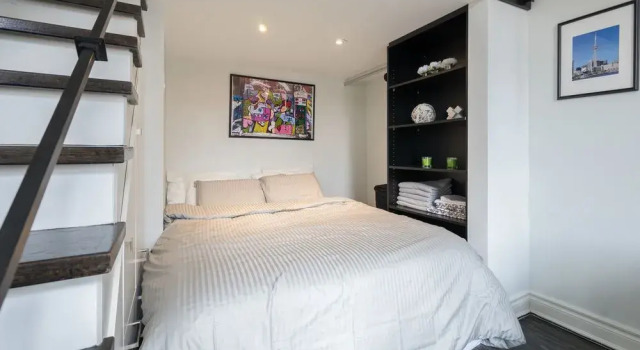 Applewood Suites - Modern Paradise Loft, Varaa Hotelli Toronto 
