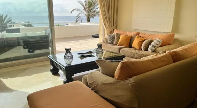 Spacious Stunning Views 2-bed Apartment, Estepona, Забронировать Апартаменты/квартира Апартаменты Эстепона, Апартаменты/квартира