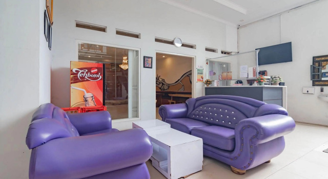 OYO 1271 One Family Guesthouse, Rezervovat Hotel Maribaya West Java