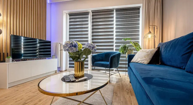 Люкс RentPlanet - Apartament Słonimskiego II