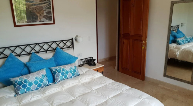 Alahabana Boutique Hotel, Забронировать Бутик-отель Отели Гаваны с парковкой, Парковка