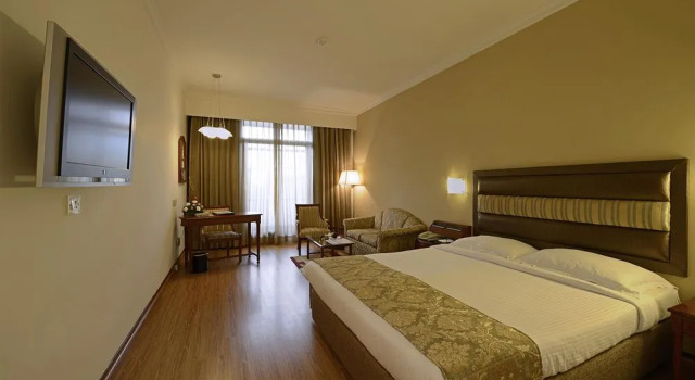 Sun-n-Sand, Réserver Hôtel Hôtels à Maharashtra avec piscine, Piscine