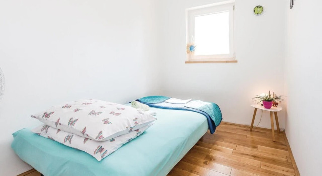 Stunning Home in Sibenik With Wifi and 3 Bedrooms, Забронировать Отель Отели Шибеник с парковкой, Парковка