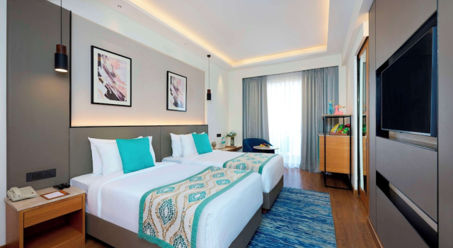 Двухместный номер Deluxe с балконом Iris Sarovar Portico
