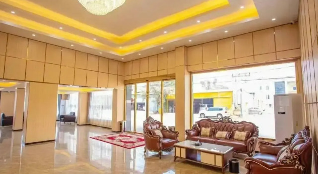 Bi An Hotel, Забронировать Отель Отели Вьентьяна с парковкой, Парковка