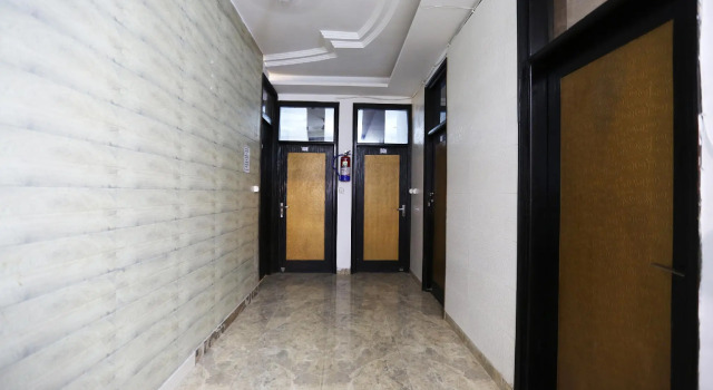Oyo 8495 Aaa Homes