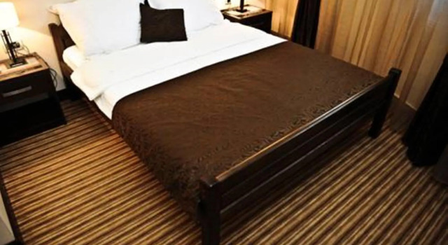 Keto Hotel