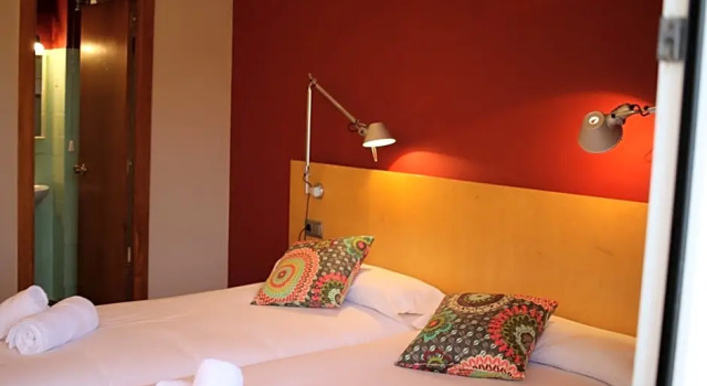 Номер Standard Hostal La Fosca