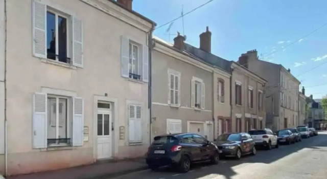 Charming Flat - 1bdr/2p - Montargis Centre, Buchen Sie Ferienwohnung Montargis 