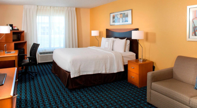 Двухместный люкс Fairfield Inn & Suites by Marriott Denver Tech Center/ South