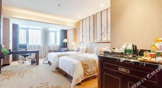 Люкс Executive Tianming Jinjiang International Hotel